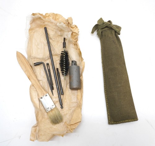 Czech army scorpion cleaning - czech,