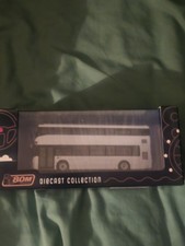 80M BUS MODEL UKW 76001 WRIGHT