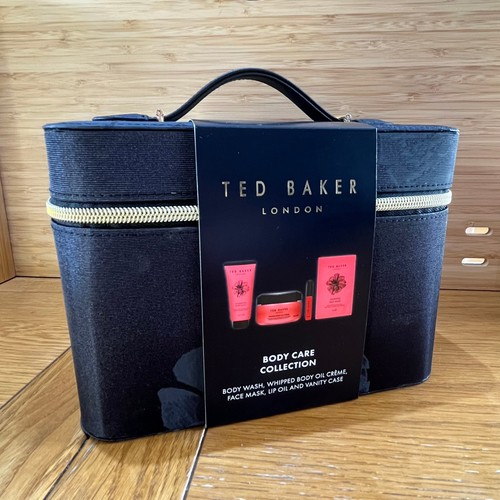 New ted baker vanity case - new,