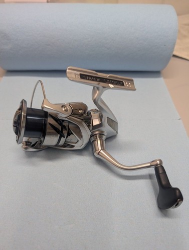 Shimano stradic c3000xg - 23,