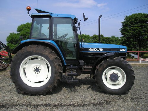New holland series tractor - holland,