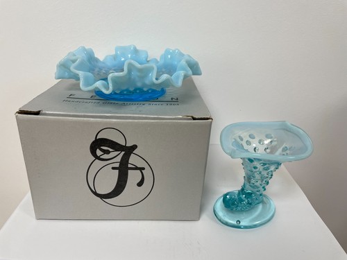 Fenton blue opalescent - blue,