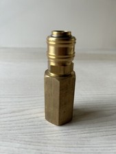 Helium Gas Cylinder Adapter 