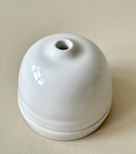 Vintage style porcelain