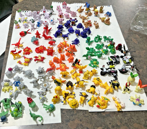 Pokemon mini figures - pokemon,
