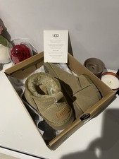 Women’s Khaki Boots Ugg Mini