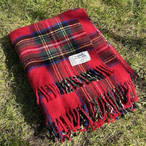 Vintage red tartan wool picnic - vintage,