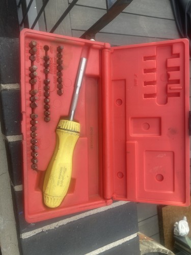 Snap ratchet screwdriver - snap, on