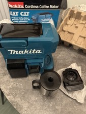 Makita 10.8V-18V Job Site