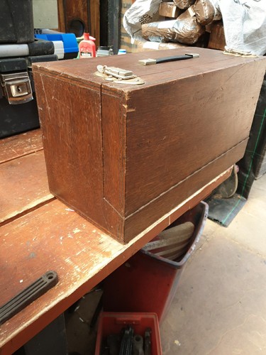 Engineers toolbox plywood - toolbox,