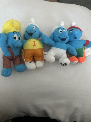 Four vintage mcdonald smurfs - four, mcdonald's