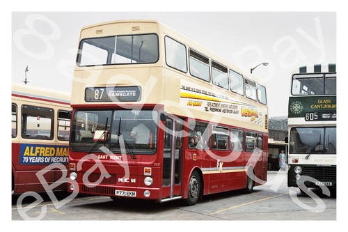 Bus photograph east - east, f771