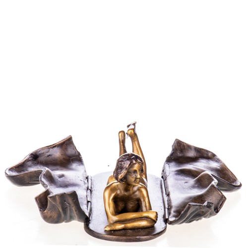 Bronze sculpture female - sculpture, style