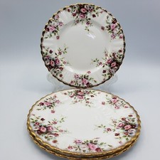 3 VTG Royal Albert Cottage