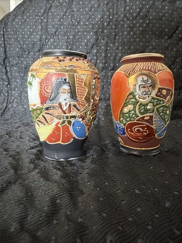 Pair japanese vases 1 2 - of,