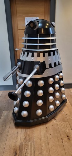 Full size black and - size, silver