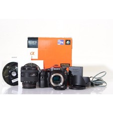 Sony Alpha 77 Digital Camera + DT 2.8/16-50 SSM - SLT-A77VQ ONLY 405 shots