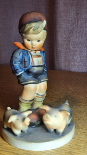 Goebel figurine boy - goebel,