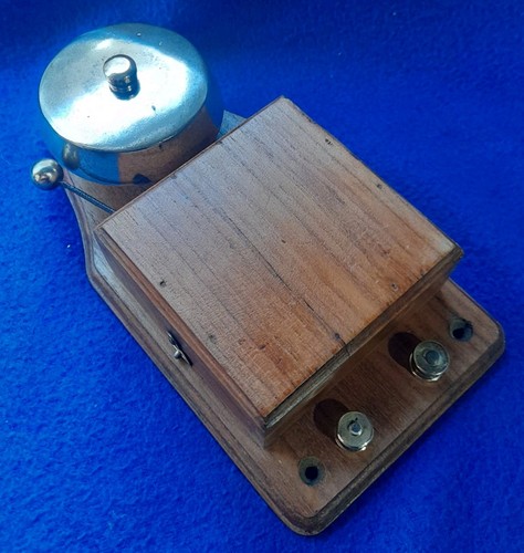 Vintage period electric - vintage,