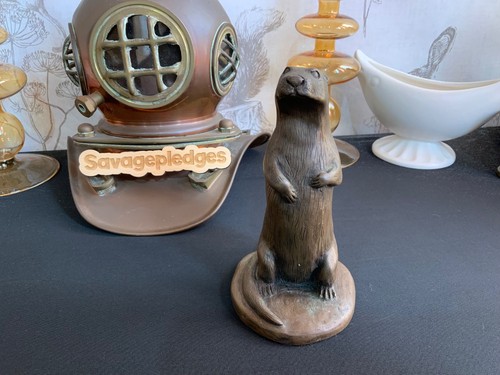 Vintage tudor bronze england - tudor,