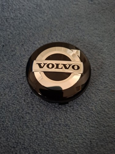 Volvo 64mm alloy hub wheel - x,