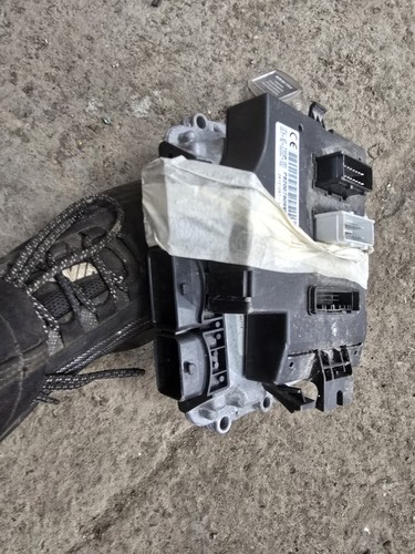 Plug uch renault trafic - 3,