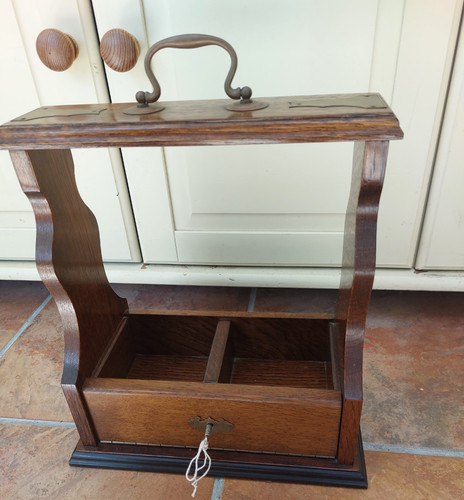 Vintage oak double tantalus