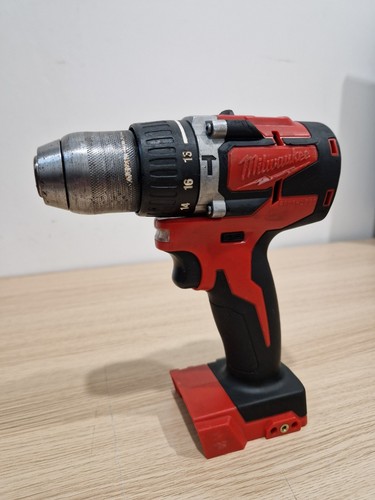 Faulty milwaukee m18 cblpd 18v - milwaukee,