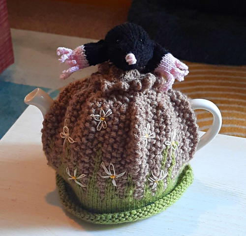 Handmade wool knittedtea cosy - wool,