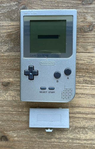 Silver nintendo gameboy pocket - gameboy,