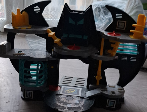 Imaginext batman batcave - imaginext,