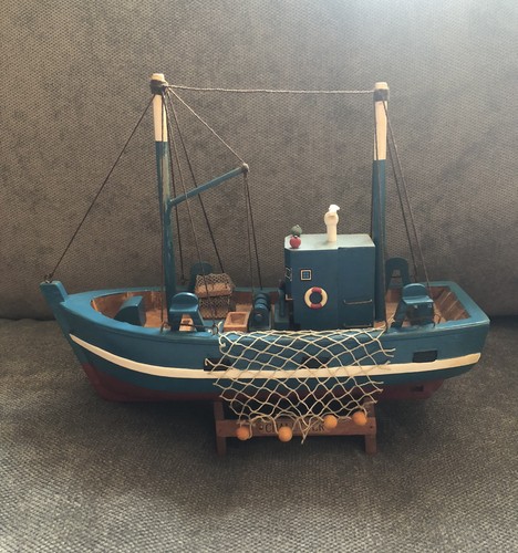 Vintage wooden fishing - wooden,