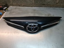 Toyota Avensis MK3 T270 Front