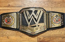 OFFICIAL FIGS TOY CO SCRATCH LOGO WWE WORLD CHAMPIONSHIP REPLICA WRESTLING BELT