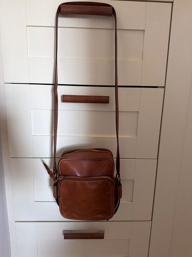 Louis vuitton cross body bag - louis,