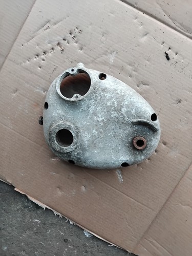 Norton dominator gearbox - dominator, outer
