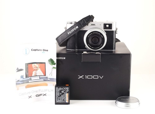 Fuji x100v camera - camera, integrated