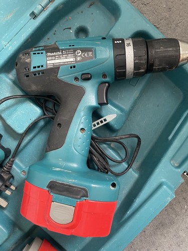 Makita 8391d drill including - 8391d, 2