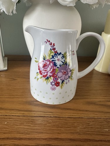 Kensington ceramic milk jug - milk,