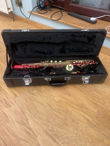 Soprano saxophone - soprano,