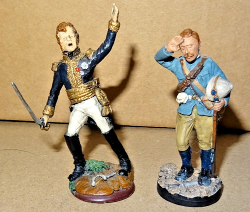 Franklin mint figures - 2, x