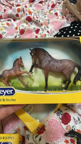 Breyer stablemates - breyer,