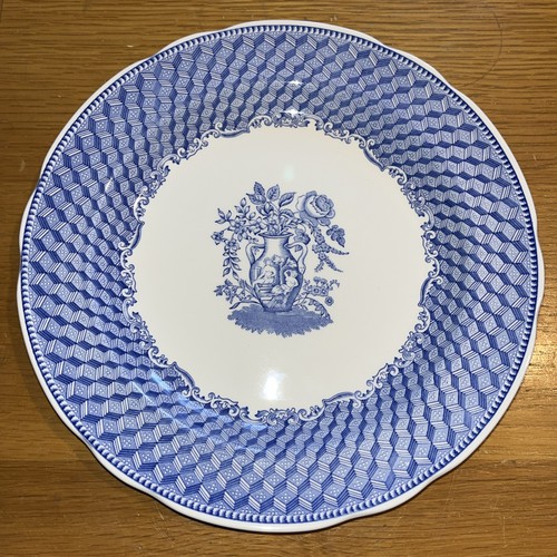 Spode the blue - blue, room
