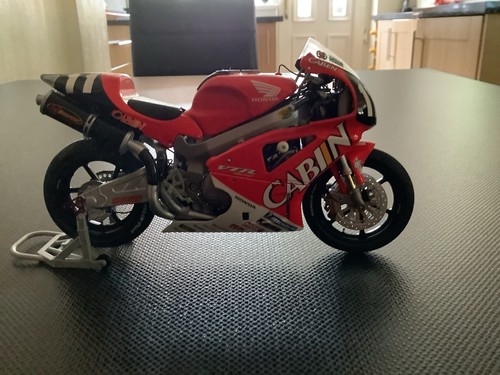 Minichamps honda vtr - minichamps,