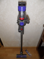 Dyson v8 ANIMAL cordless