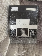 Kylie Minogue MEZZANO Black