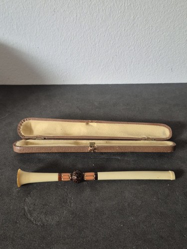 Antique cigarette holder fume - antique,
