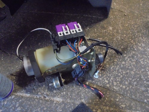 Bmw roof pump no - pump, 8407224