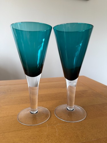 Turquoise blue wine - 2, x