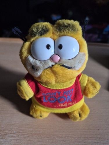 Vintage garfield with don - vintage,